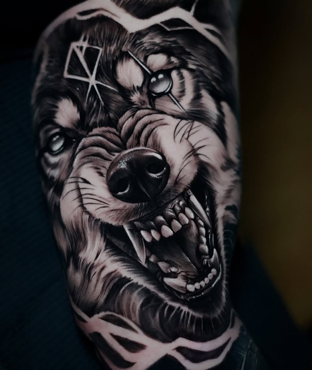 🧡Schreibt uns gerne eine Nachricht für euren Termin. Wir freuen uns auf euch 🍀

Ivory Tattoo Berlin
Florastraße 3
13187 Berlin
____________________________ 
DM us for further Informations about 
Appointments

Ivory Tattoo Berlin
Florastraße 3
13187 Berlin

#tattooberlin#realistictattoo##tattoostudioberlin#tattoostudioinberlin#premiumtattoos#realistictattoos#tattoo#tattoos#tattookunst#tattooidea#blackandgreytattoo#tattoodeutschland#tattoo#berlin#tattoosfineline#walkintattoo#animetattoo#tattoodeutchland