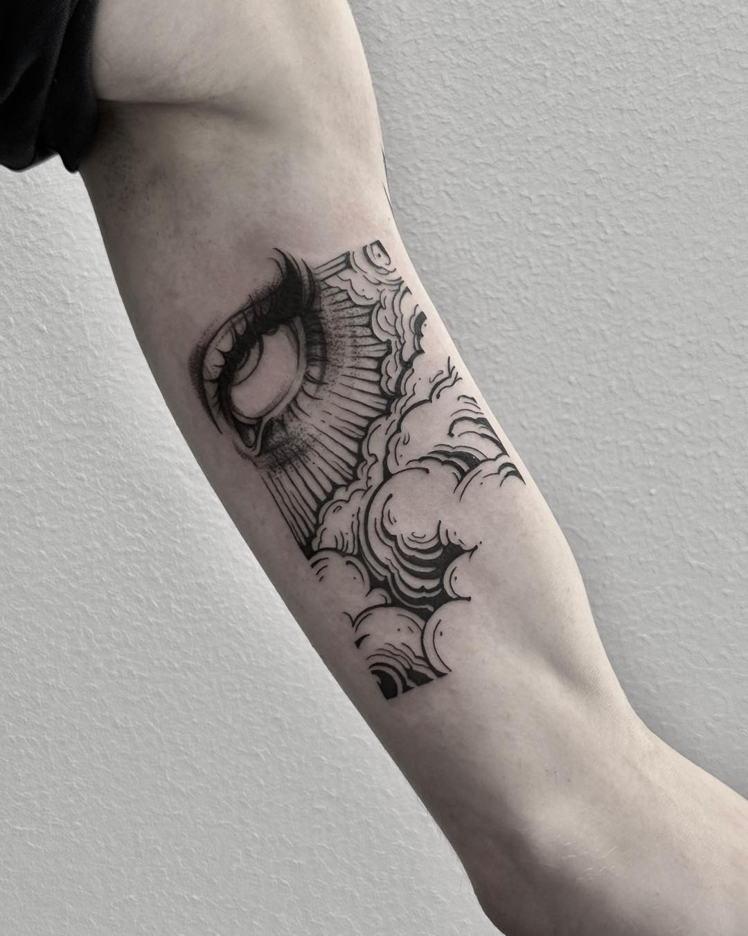 🧡Schreibt uns gerne eine Nachricht für euren Termin. Wir freuen uns auf euch 🍀
Ivory Tattoo Berlin
Florastraße 3
13187 Berlin
____________________________�
DM us for further Informations about
Appointments
Ivory Tattoo Berlin
Florastraße 3
13187 Berlin
#tattooberlin#tattoostudioberlin#tattoostudioinberlin#realistictattoos#tattoo#tattoos#tattookunst#tattoodeutschland#tattoo#berlin