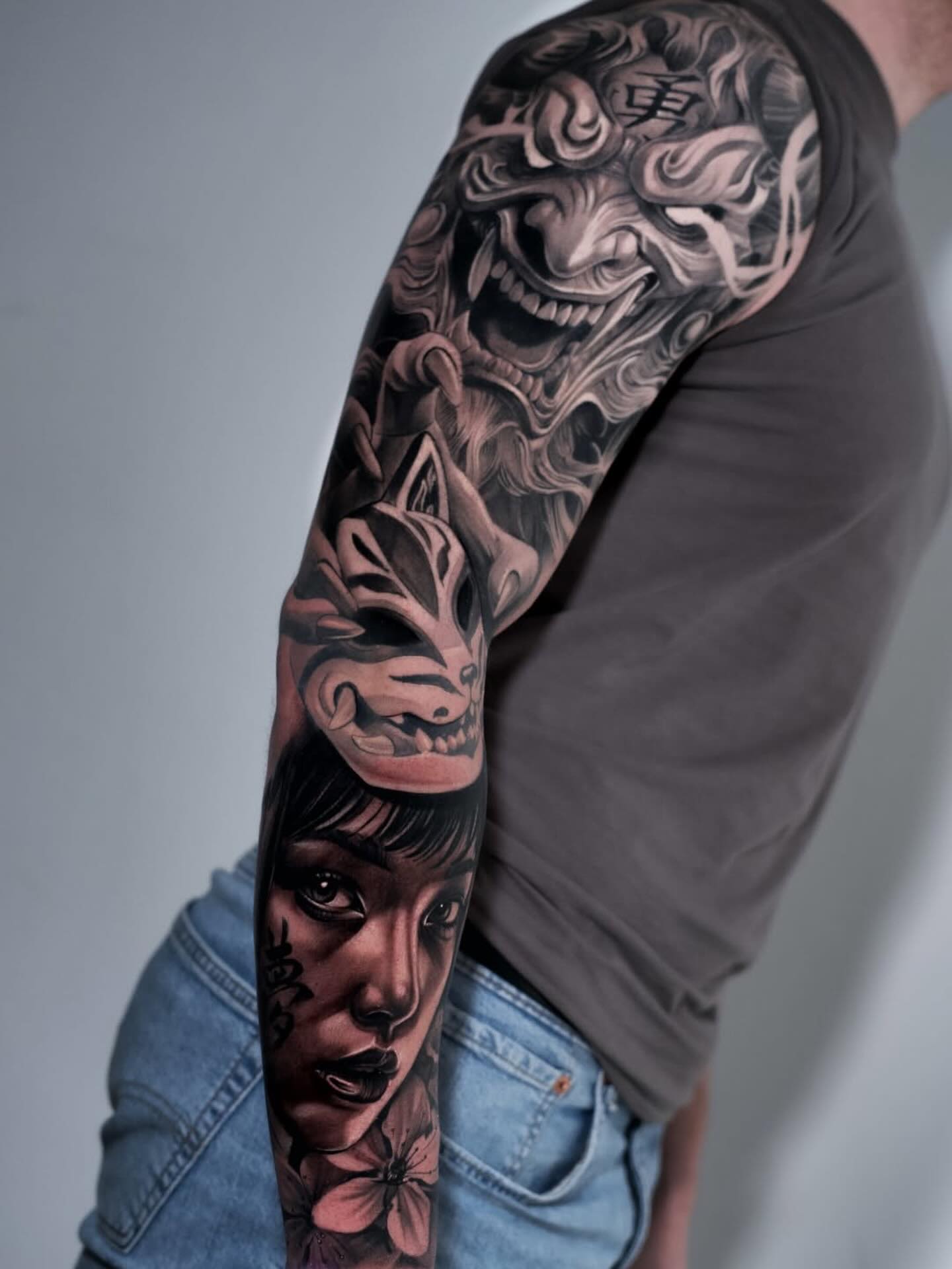 🧡Schreibt uns gerne eine Nachricht für euren Termin. Wir freuen uns auf euch 🍀
Ivory Tattoo Berlin
Florastraße 3
13187 Berlin
____________________________
DM us for further Informations about
Appointments
Ivory Tattoo Berlin
Florastraße 3
13187 Berlin
#tattooberlin#tattoostudioberlin#tattoostudioinberlin#realistictattoos#tattootattoostattookunsttattoodeutschlandtattooberlin