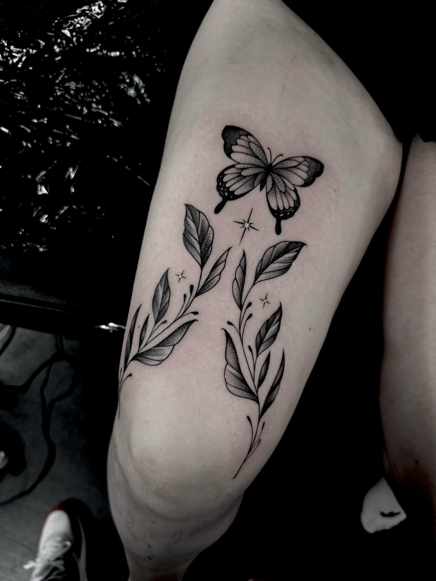 🧡Schreibt uns gerne eine Nachricht für euren Termin. Wir freuen uns auf euch 🍀
Ivory Tattoo Berlin
Florastraße 3
13187 Berlin
____________________________
DM us for further Informations about
Appointments
Ivory Tattoo Berlin
Florastraße 3
13187 Berlin
#tattooberlin#tattoostudioberlin#tattoostudioinberlin#realistictattoos#tattootattoostattookunsttattoodeutschlandtattooberlin
