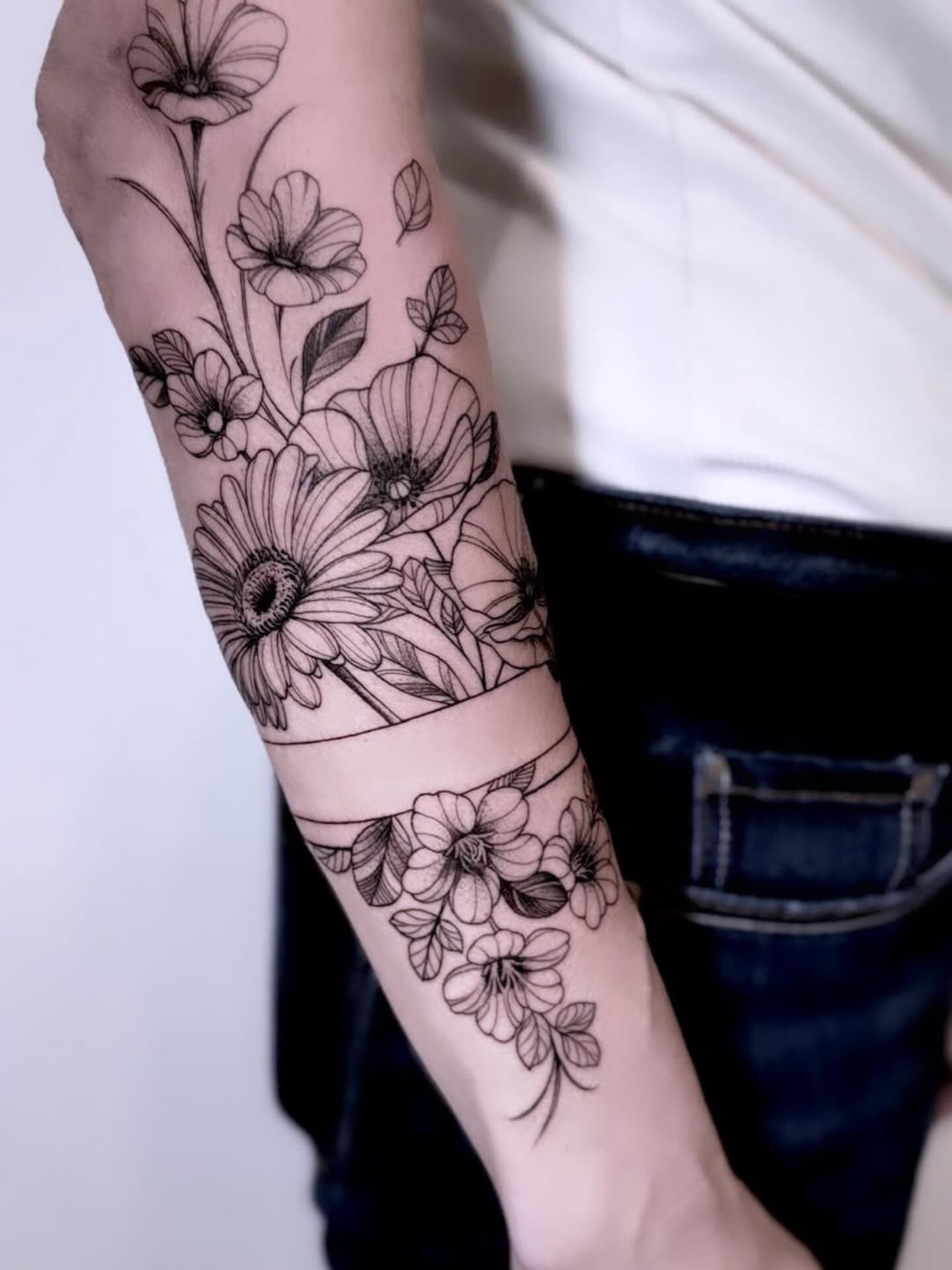 🧡Schreibt uns gerne eine Nachricht für euren Termin. Wir freuen uns auf euch 🍀

Ivory Tattoo Berlin
Platz vor dem neuen Tor 1B
10115 Berlin
____________________________ 
DM us for further Informations about 
Appointments

Ivory Tattoo Berlin
Platz vor dem neuen Tor 1B
10115 Berlin

#tattooberlin#tattoostudioberlin#tattoostudioinberlin#realistictattoos#tattootattoostattookunsttattoodeutschlandtattooberlin